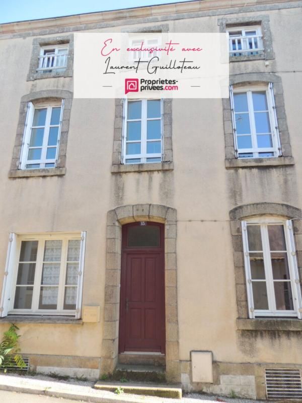 MORTAGNE-SUR-SEVRE Immeuble de rapport - Mortagne sur Sèvre 171 m2 1