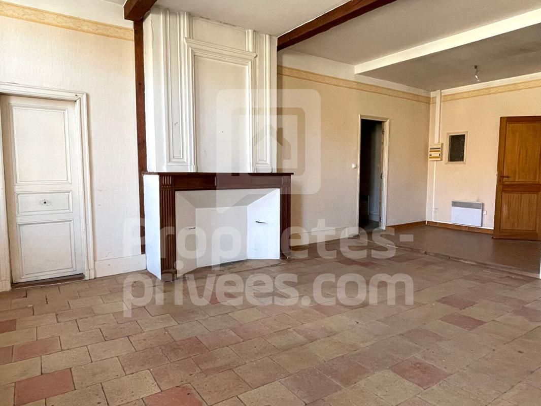 BOULOC BOULOC - IMMEUBLE  15 pièce(s) 548 m2 4