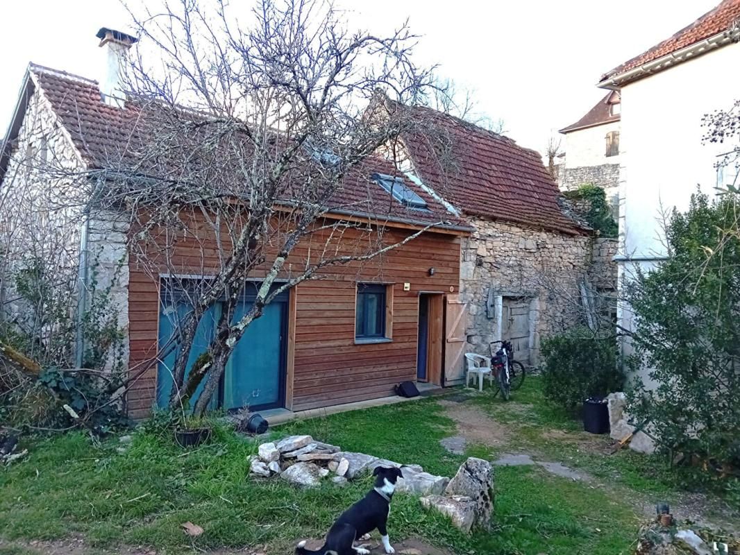 CAJARC 2 Maisons de village  4 pièces 78 m2 et grange 3