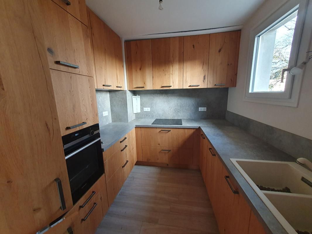 BOURGES Maison Bourges 8 pièce(s) 180 m2 3