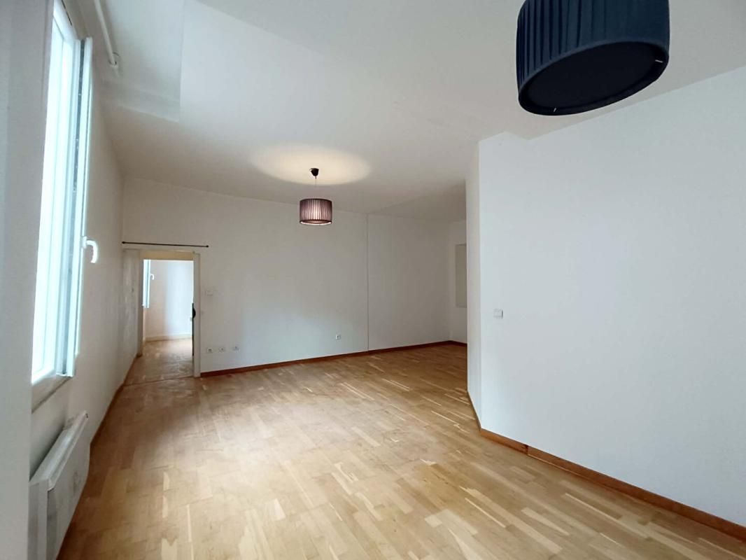 SAINT-CHAMAS Maison de village de 170 m2 4