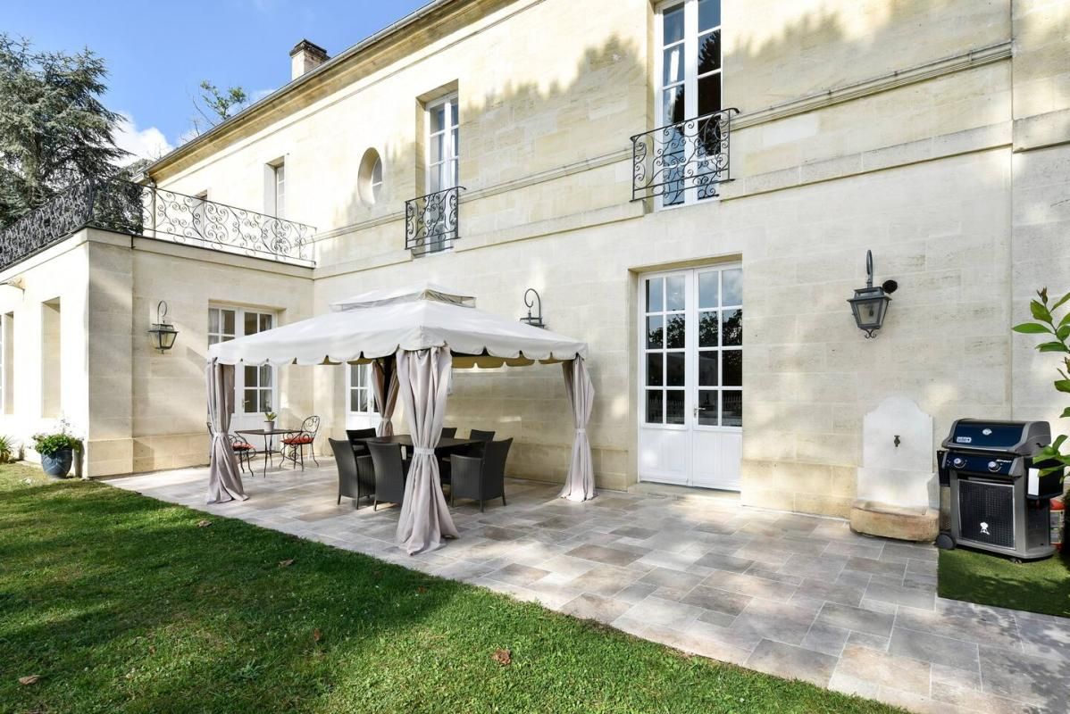 Bordeaux Rive droite Demeure de prestige  12 pièce(s) 450 m2