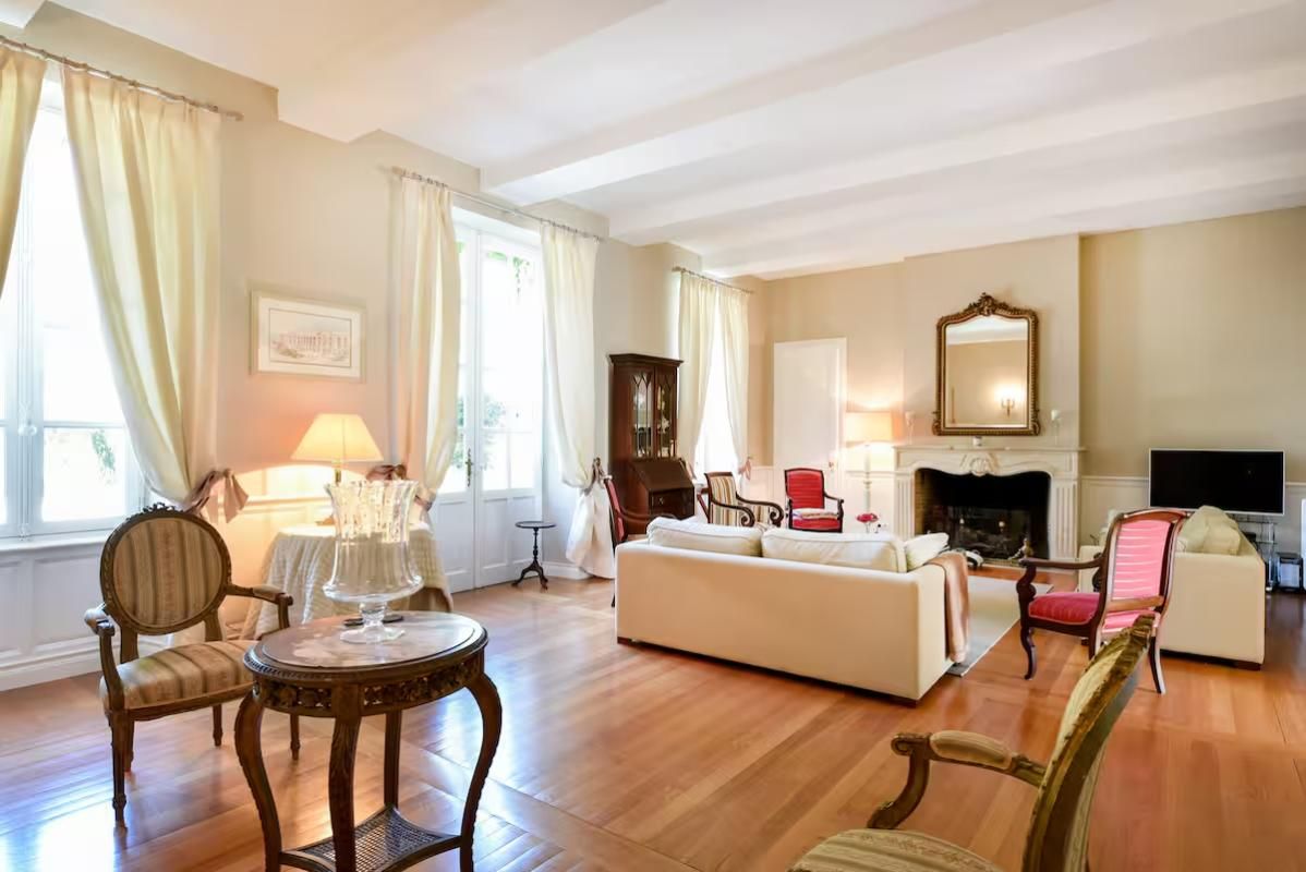 LATRESNE Bordeaux Rive droite Demeure de prestige 12 pièce(s) 450 m2 4