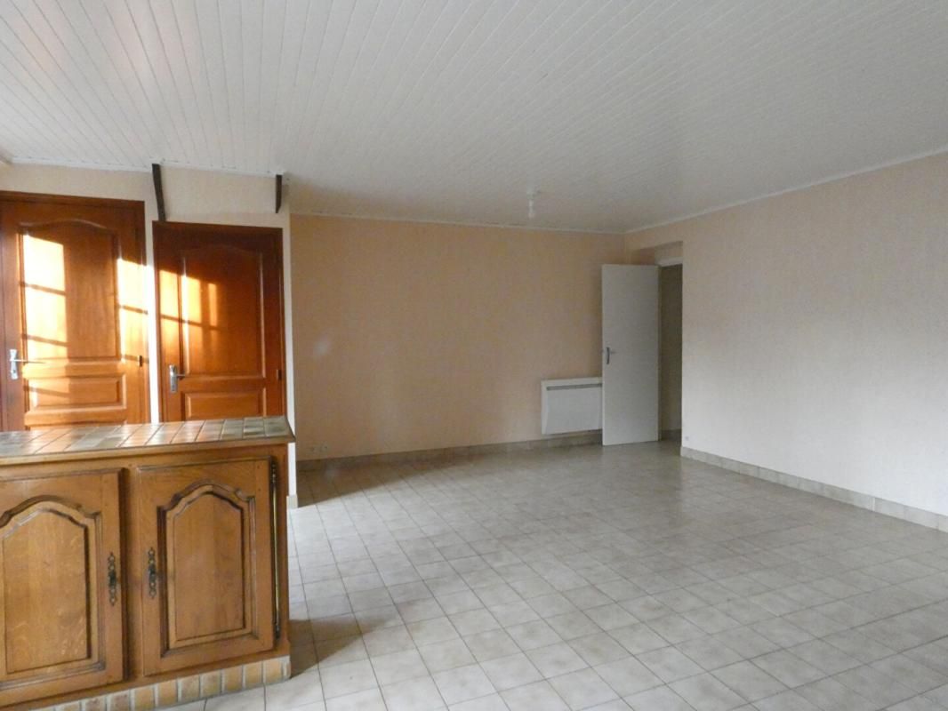 SAINT-PIERRE-DE-PLESGUEN SAINT-PIERRE DE PLESGUEN, maison en pierre de 111m2 sur un terrain de 694m2 2