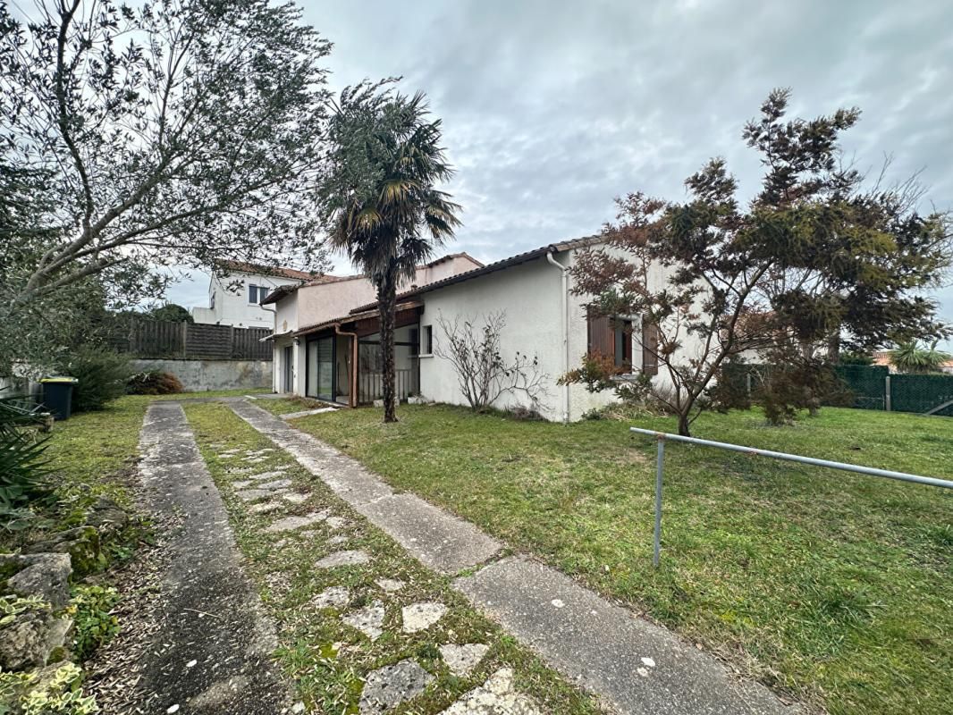 SAINT-GEORGES-DE-DIDONNE Maison Saint Georges De Didonne 6 pièce(s) 125 m2 2