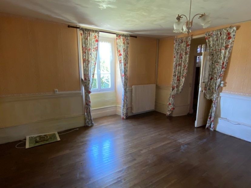 SARLANDE Corps de ferme en pierre 100 m2 3