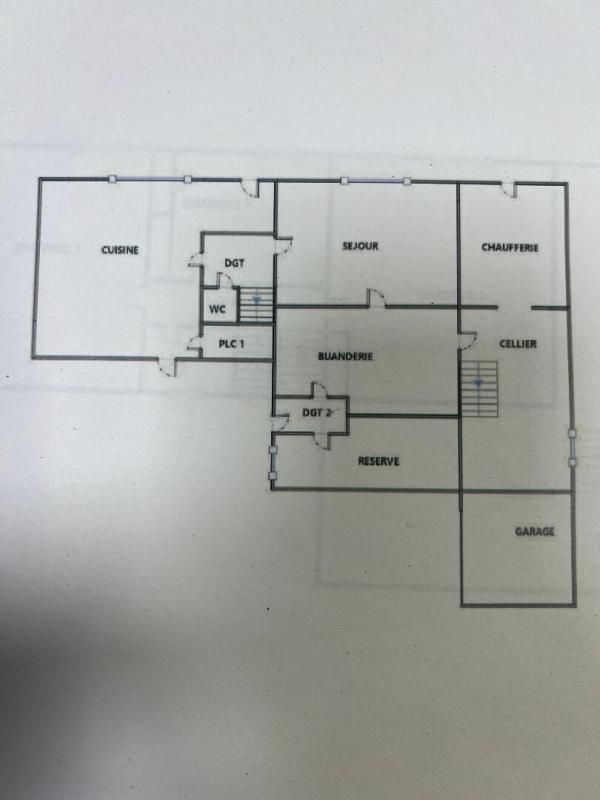 SAINT-MEEN-LE-GRAND Maison à rénover avec terrain constructible au coeur de Saint-Méen-le-Grand** 2