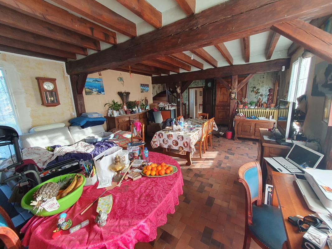 BOURGES Maison Bourges 5 pièce(s) 161 m2 3