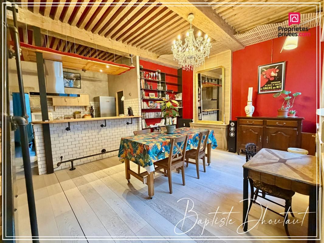 BESANCON Appartement d'exception, Duplex d'artiste en hypercentre de Besançon 3