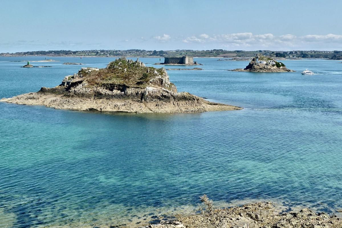 MORLAIX Maison / Gîtes VUE MER 2