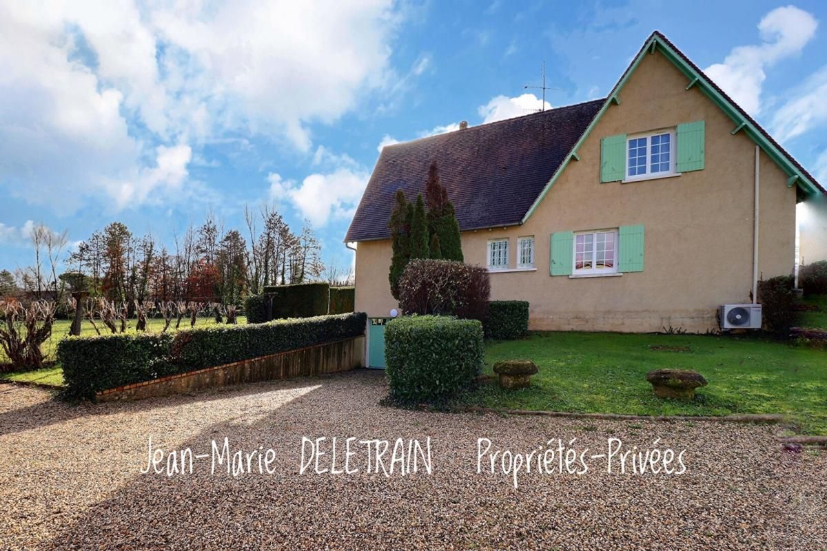 LAMONZIE-SAINT-MARTIN Maison 7 pièce(s) 155 m2 avec piscine 1