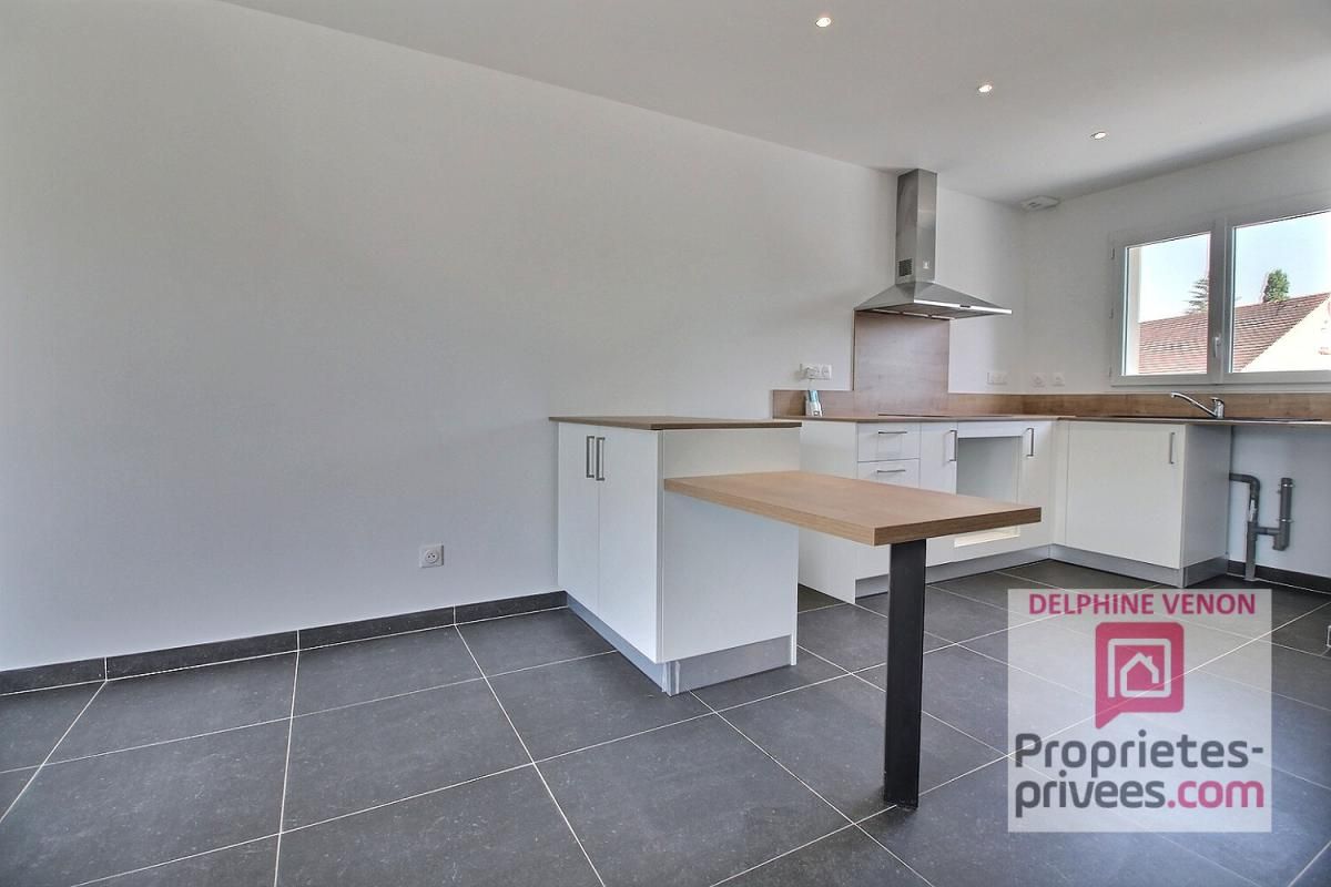 CHATEAUNEUF-SUR-LOIRE Maison de 2025 classe énergie A avec 2 chambresd en rdc proche des écoles à ChÂteauneuf-sur-loire 4 pièce(s) 85 m2 4