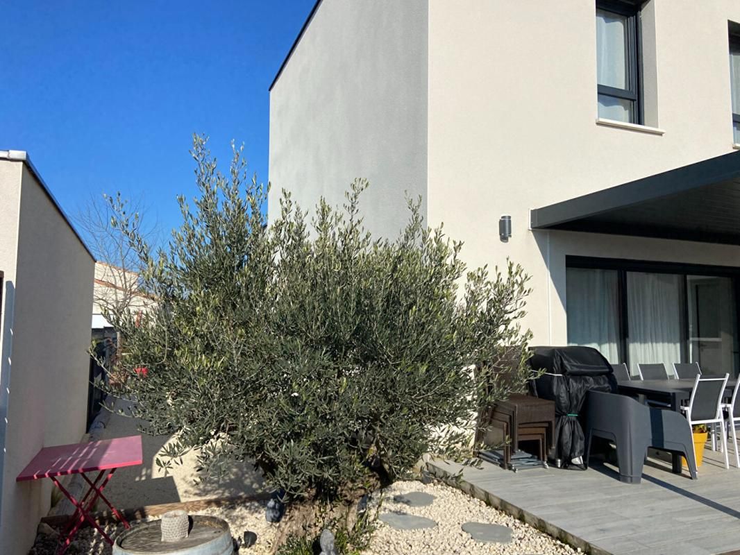 MONTELIMAR Maison Montelimar 5 pièce(s) 134 m2 2