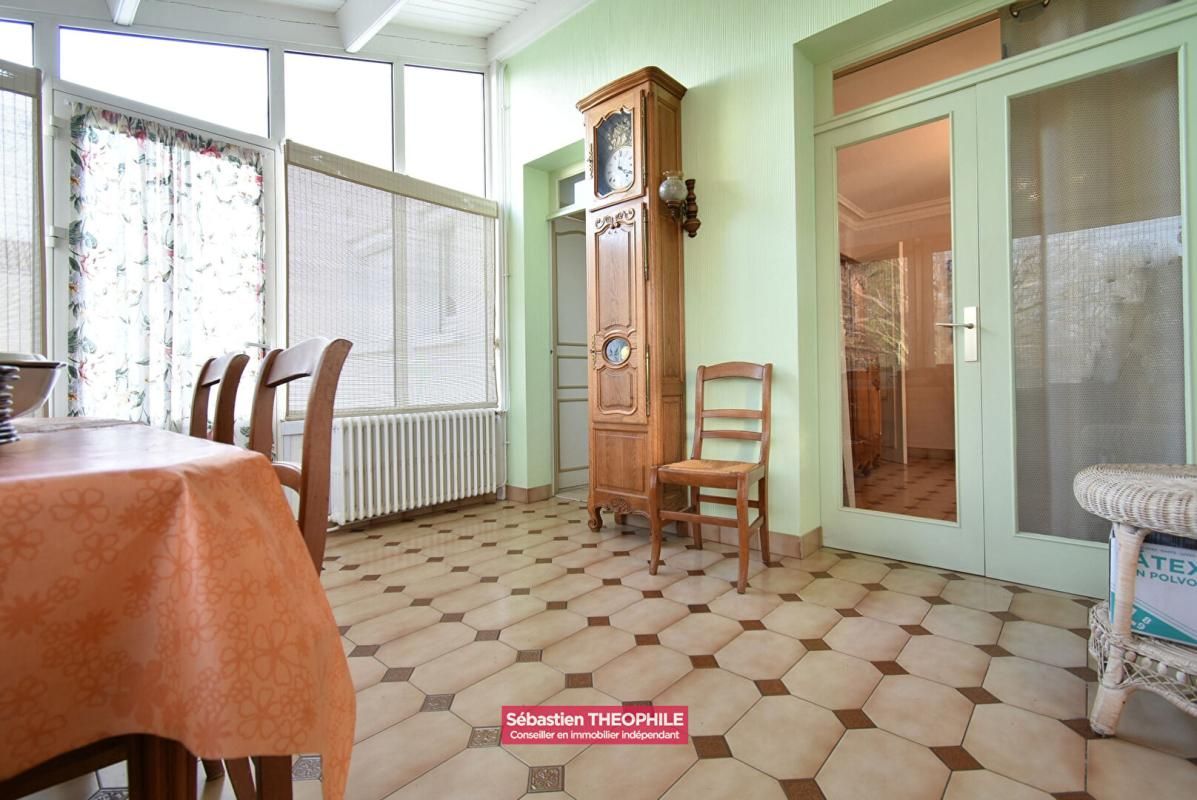 CHALLANS Maison Challans 4 pièce(s) 2 Chambres avec étage aménageable 2