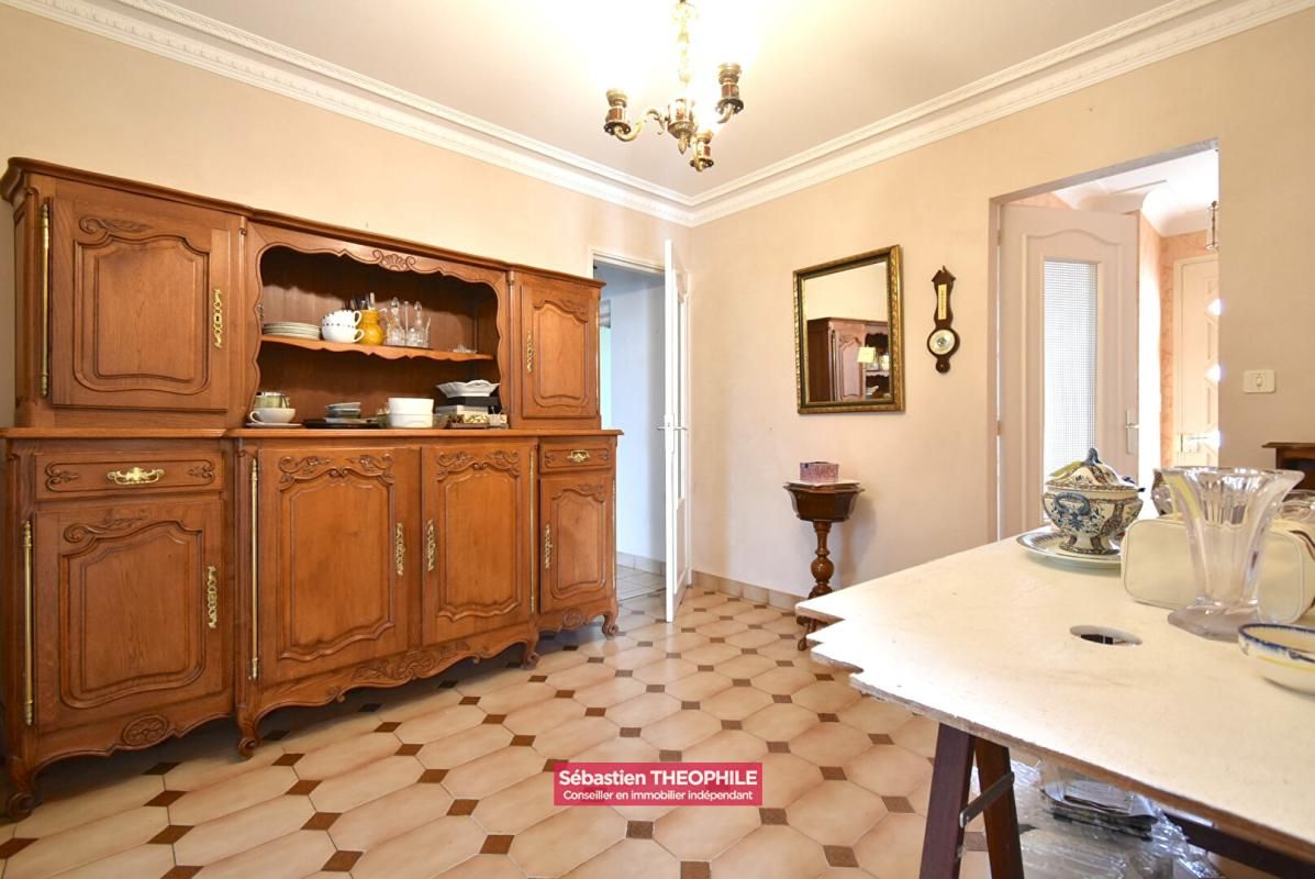 CHALLANS Maison Challans 4 pièce(s) 2 Chambres avec étage aménageable 4