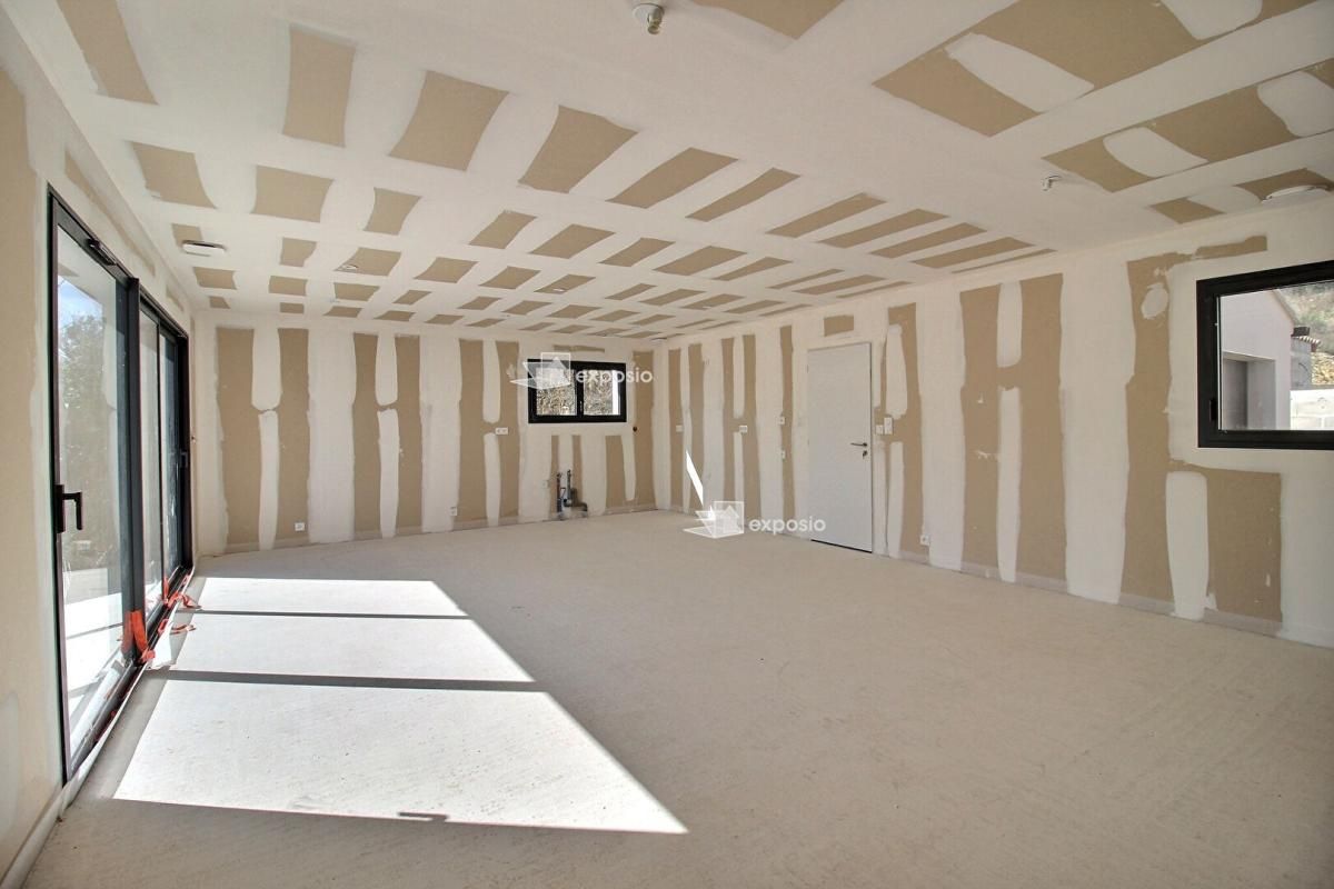 CASTILLON-DU-GARD Villa Castillon Du Gard 5 pièces 123 m² 4