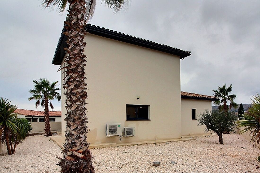 BIZANET Maison  5 pièce(s) 3