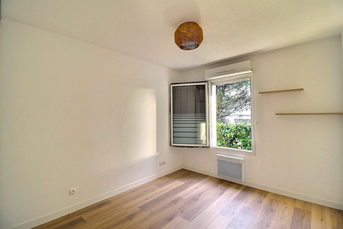 SAINT-AUBIN-DE-MEDOC T3 en rez-de-jardin avec vue sur parc Hyper centre Saint-Aubin 3