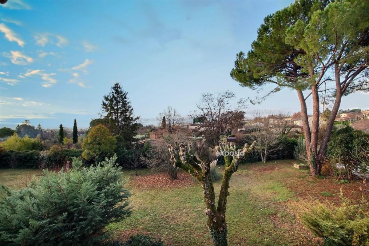MANOSQUE Appartement avec Jardin Privatif Manosque 3 pièces 63 m² - 265 000 Euros - 3
