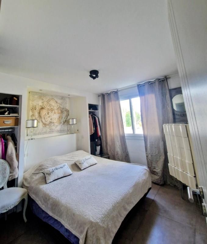 HYERES Hyères Olbius Riquier Appartement 58 m² traversant et lumineux 3