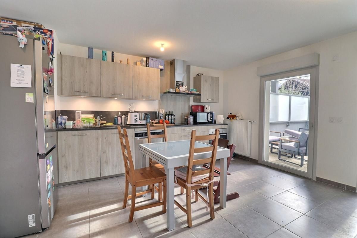 LE CHAMP-PRES-FROGES Appartement 4P 80,22 m² avec terrasse + garage à LE CHAMP-PRES-FROGES (38190) 1