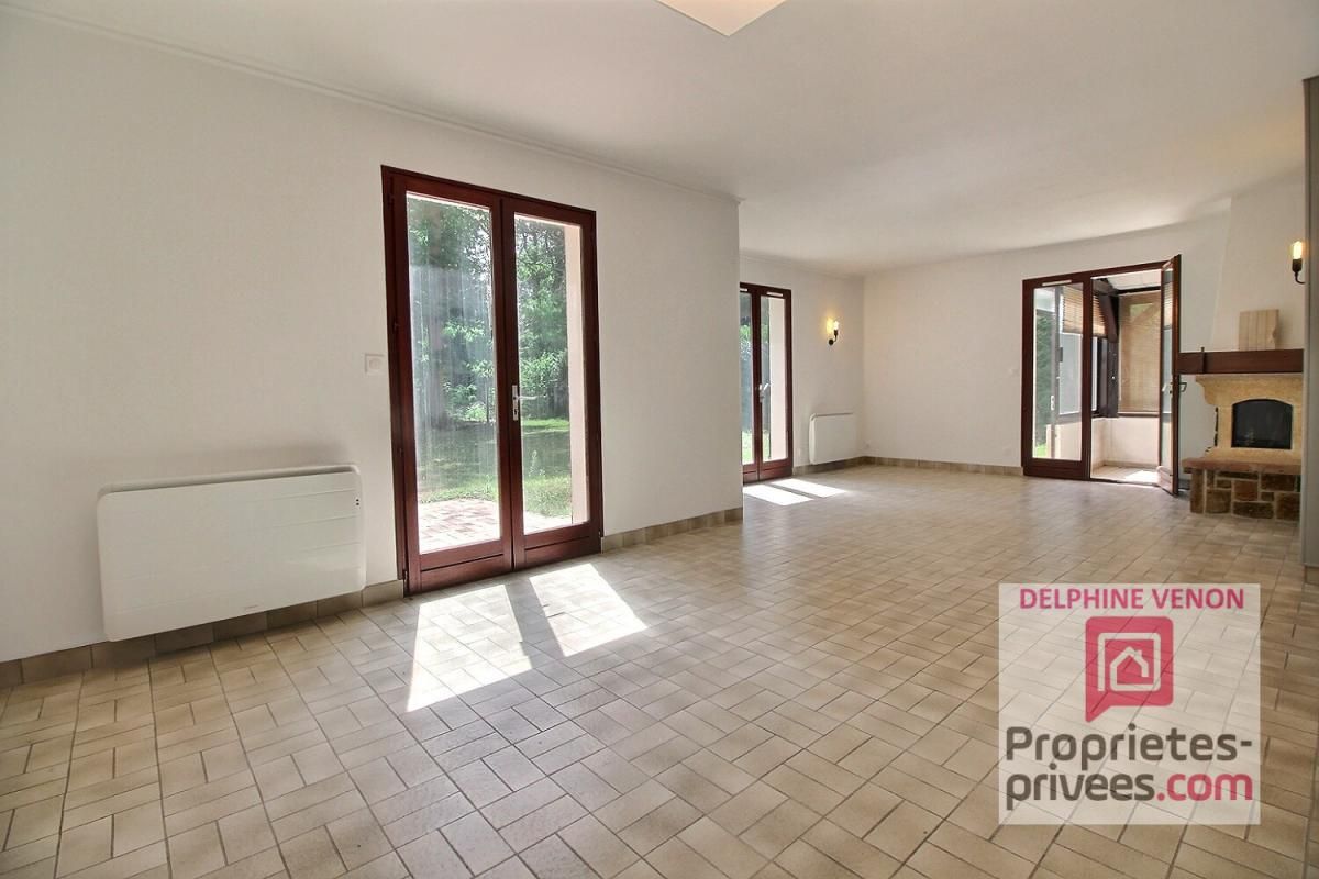 CHATEAUNEUF-SUR-LOIRE Maison 4 chambres quartier du parc à Châteauneuf Sur Loire 3