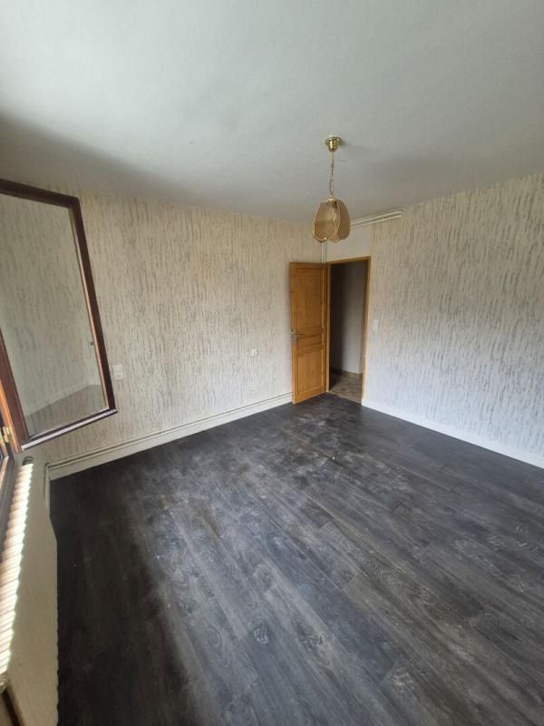 SAINT-GEORGES-DE-MONS St Georges de Mons 2