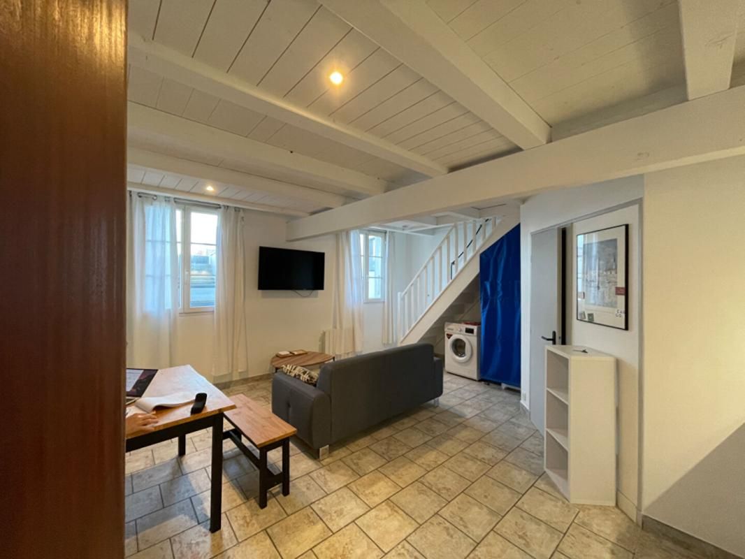 LA COUARDE-SUR-MER Appartement La Couarde Sur Mer 3 pièce(s) 42.96 m2 4