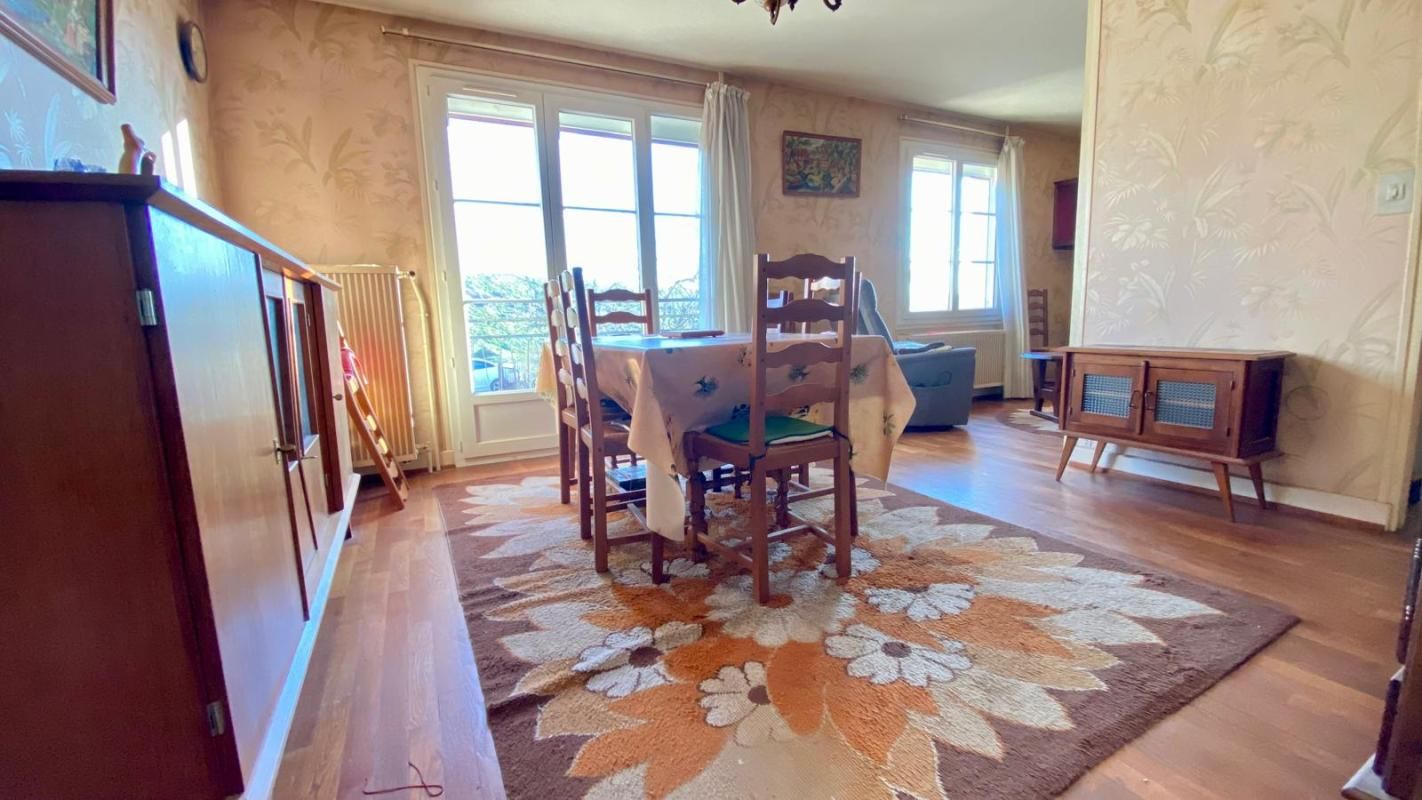 CHALLUY Maison Challuy 5 pièce(s) 90 environs 4