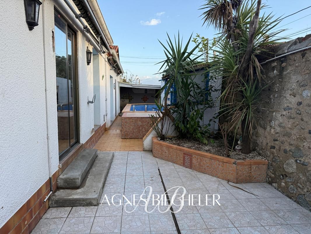 BAGES Maison Bages 7 pièce(s) 168 m2 2