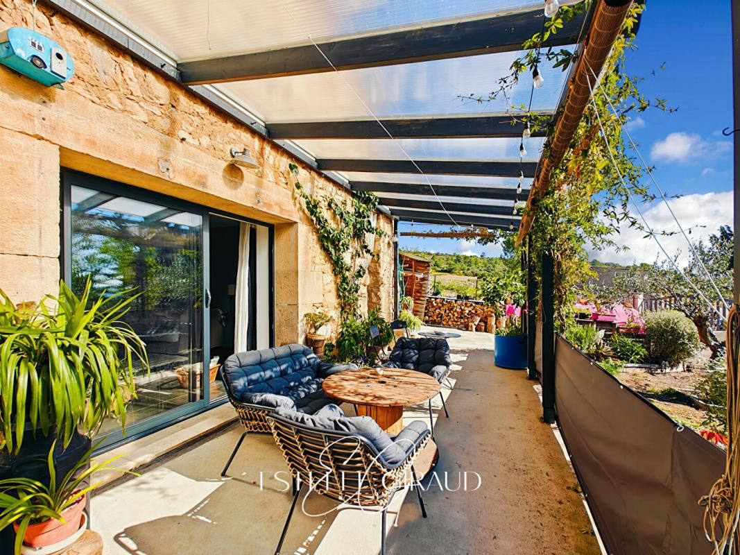 SIRAN Métairie entièrement rénovée, 3 pièces, jardin, terrasse, abri 1