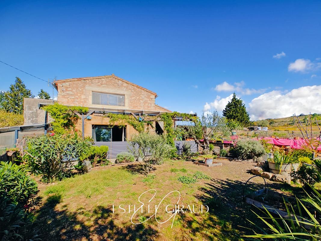 SIRAN Métairie entièrement rénovée, 3 pièces, jardin, terrasse, abri 2