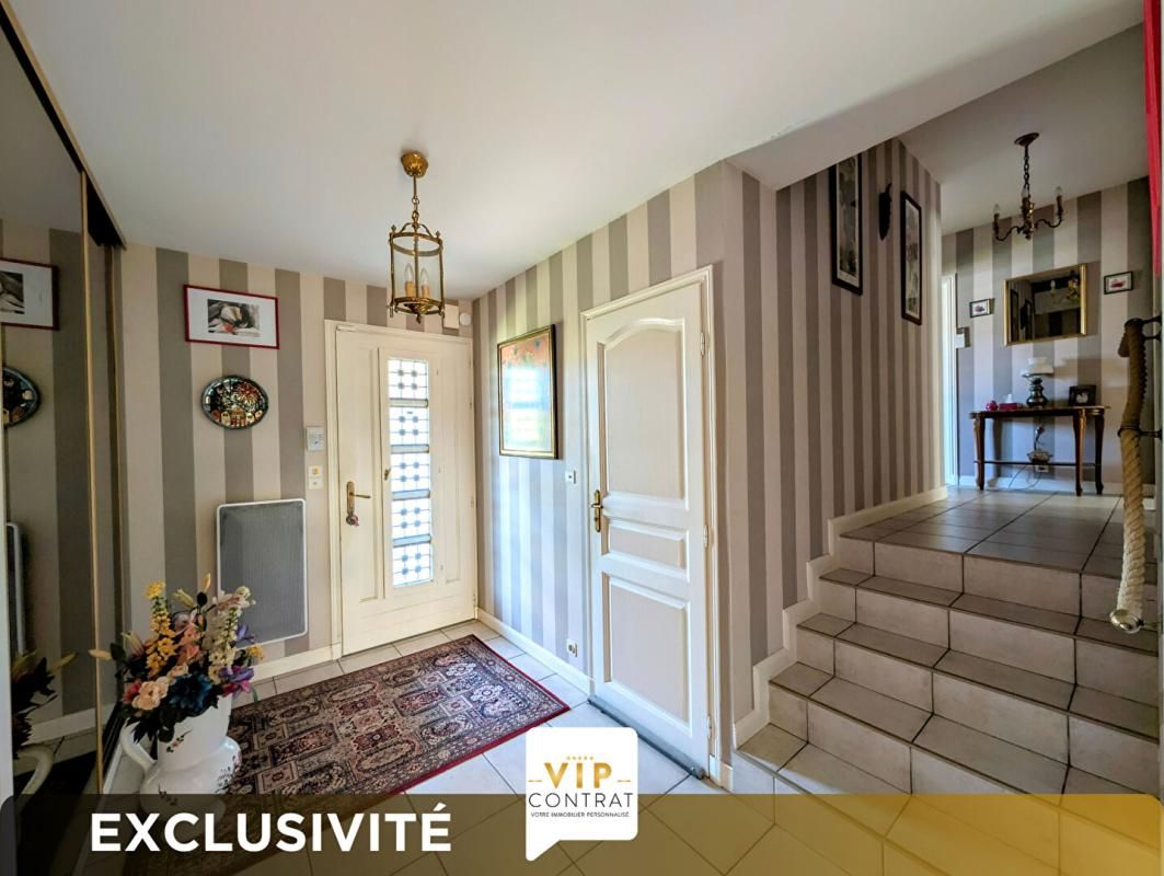 SAINT-SULPICE-DE-ROYAN GARANTIE PROTEC+ 12 MOIS INCUS ! MAISON 135 M² A 6KMS DES PLAGES 4