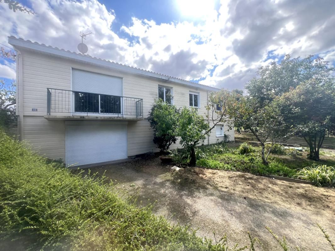 SèVREMOINE Maison Sevremoine 8 pièce(s) 132 m2 1