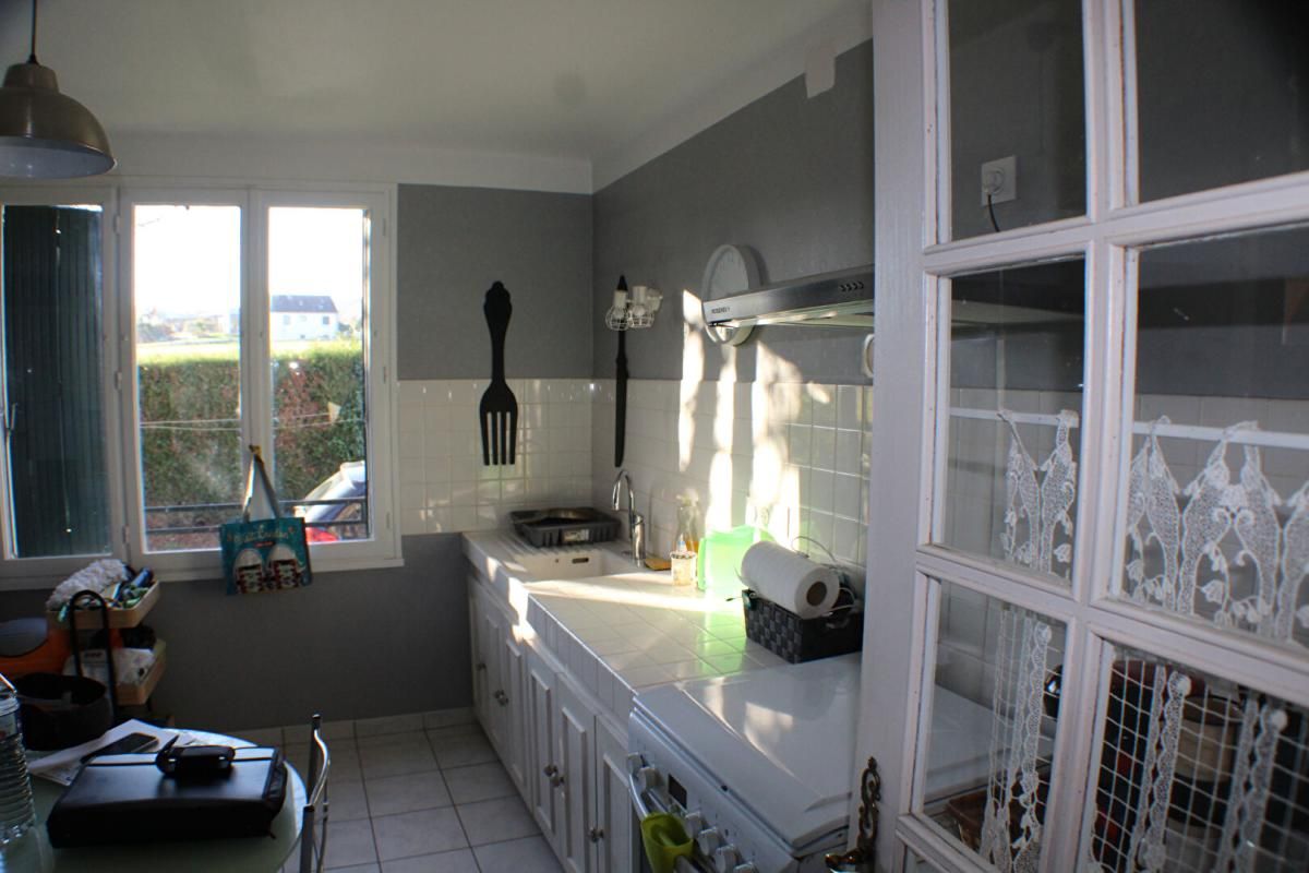 VIBRAYE Maison individuelle sur 2 niveau 1