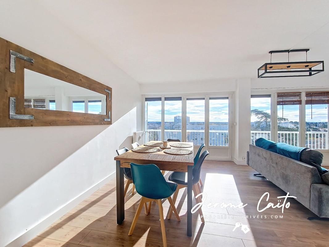 NIMES Appartement Nimes 3 pièce(s) 70 m2 3