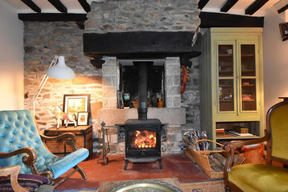 TREGUIER Longère en pierres à 10 mn de la mer 2