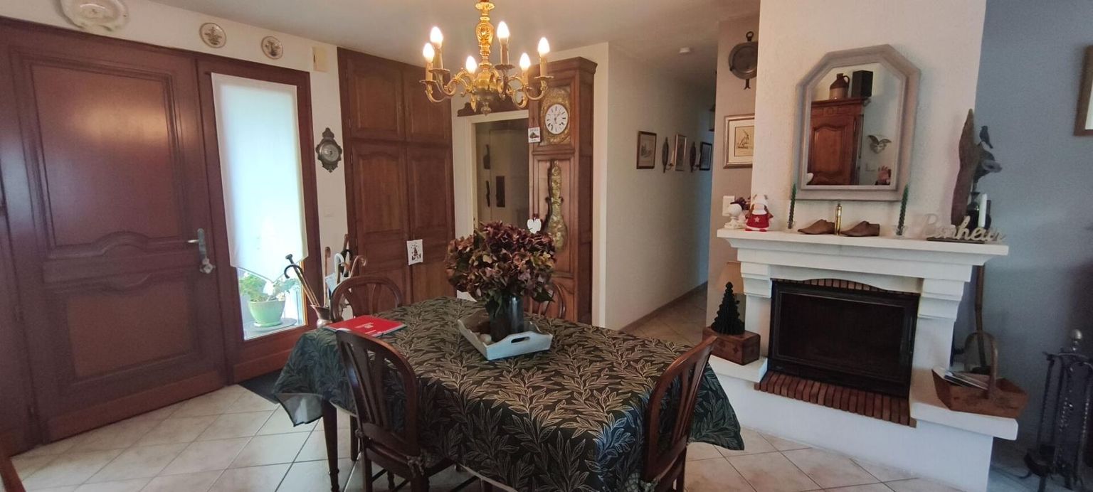 SAINT-LORMEL Exclusivité ! Côtes d'Armor 22130 SAINT-LORMEL. Véritable plain-pied, 3 chambres, bureau, garage, terrain 3