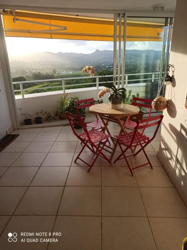 LE LAMENTIN Appartement Le Lamentin 3 pièce(s) 61m2 2