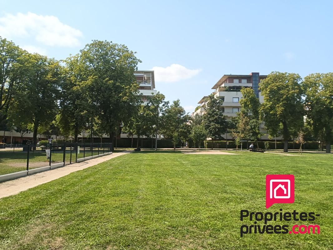 ORLEANS EXCLU : Appartement T2 - 46 m2 - Quartier Sonis 2