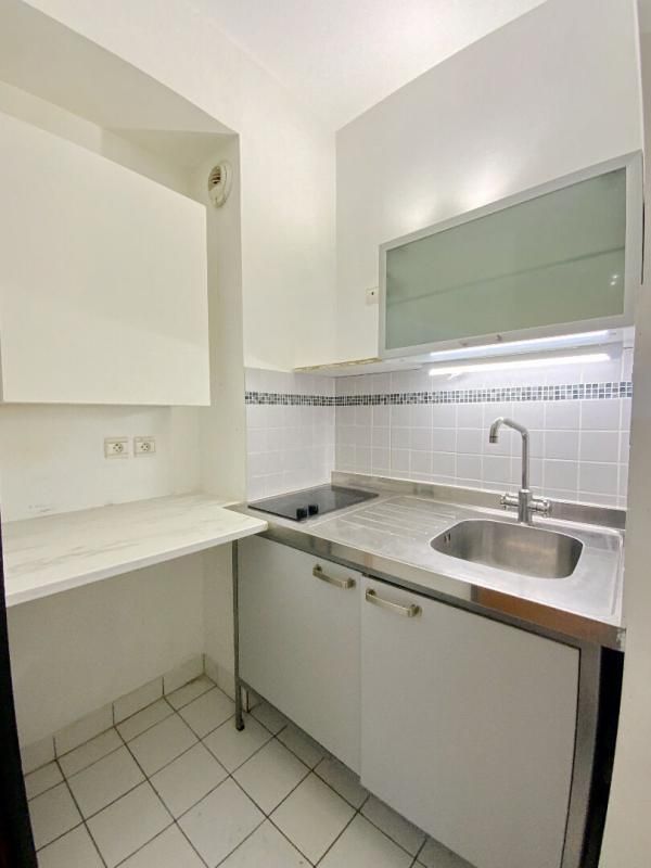 LEVALLOIS-PERRET Appartement rue Ernest Cognacq 3