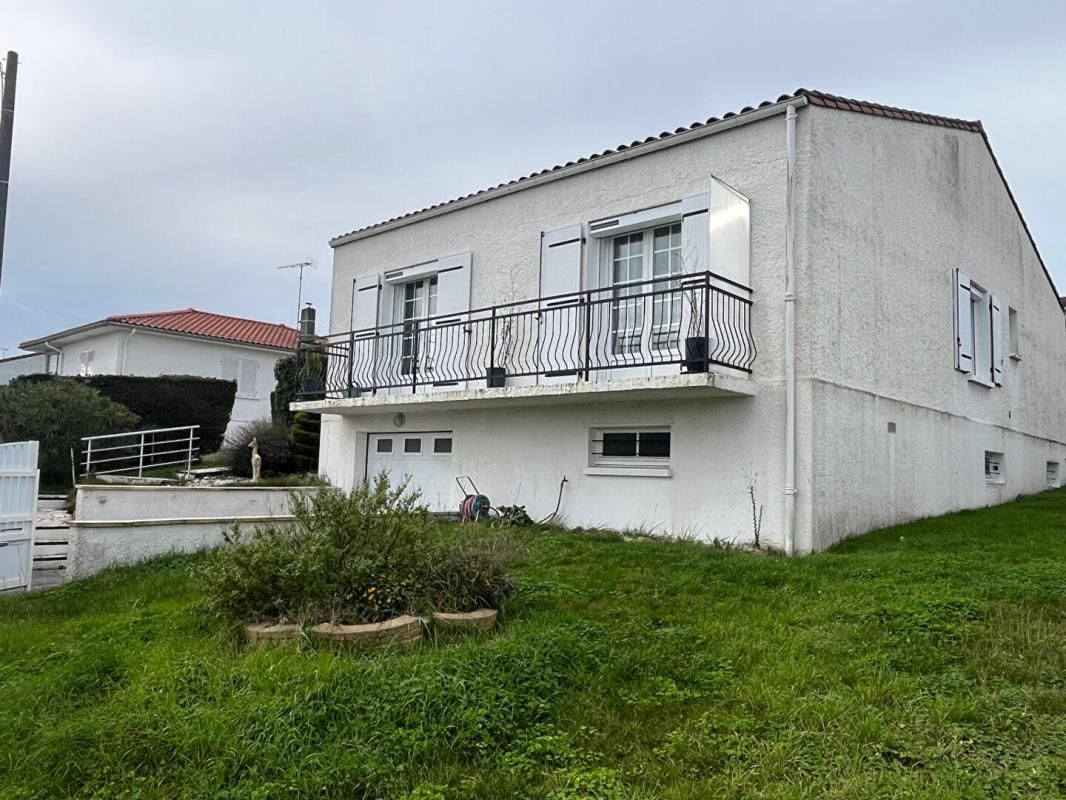 SAINT-GEORGES-DE-DIDONNE Maison Saint Georges De Didonne 5 pièce(s) 100 m2 2