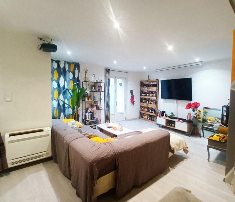 VILLESEQUE-DES-CORBIERES Maison Villeseque Des Corbieres 4 pièce(s) 90 m2 1