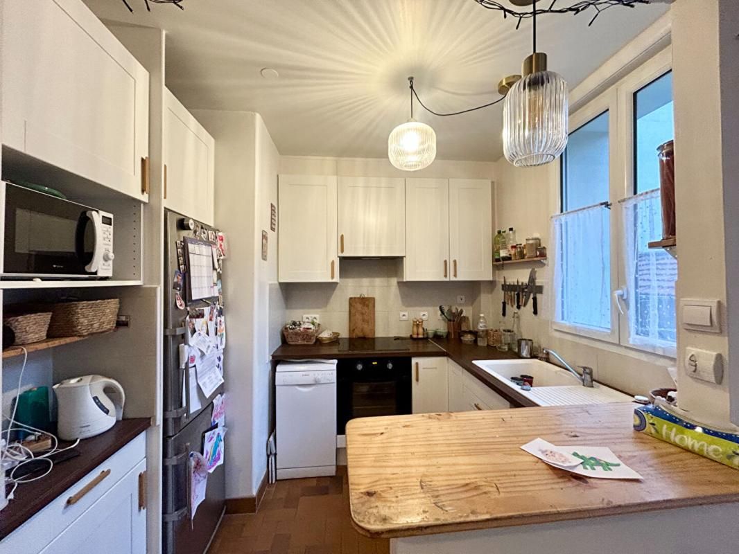 FONTENAY-SOUS-BOIS 2 pièces 39m2 10 min RER proche Centre Ville 4