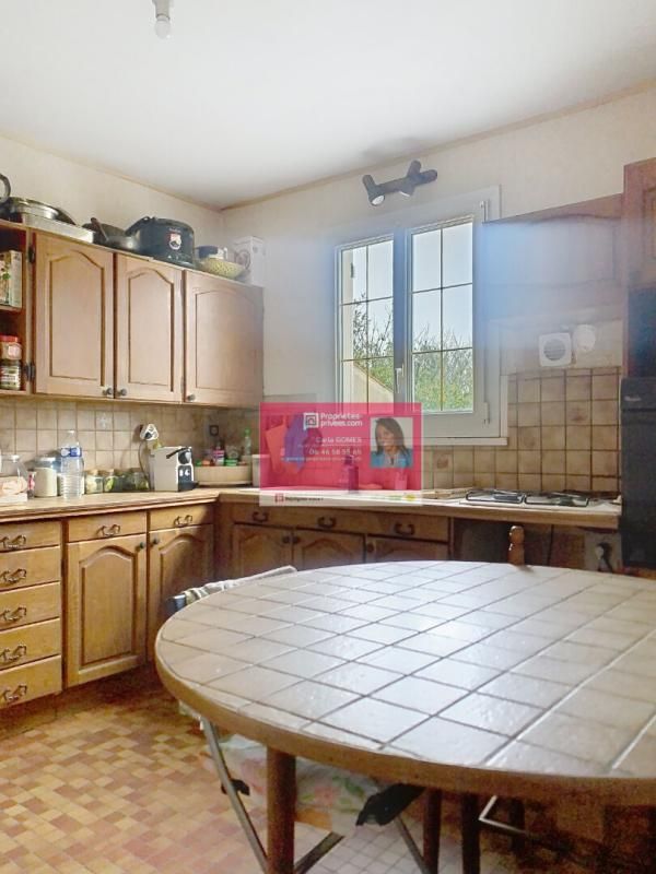 DAMMARTIN-EN-GOELE Charmante maison des années 80 à Dammartin en Goële 77230 ? 5 pièces ? 95 m² ? Terrain 572 m² 3