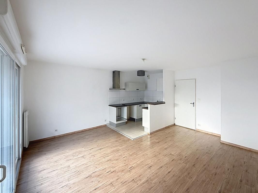 VANNES VANNES Beaupré Kersec. Appartement T4 lumineux de 75,36 m² avec ascenseur, balcon sud ouest, 3 chambres et parking privatif 2