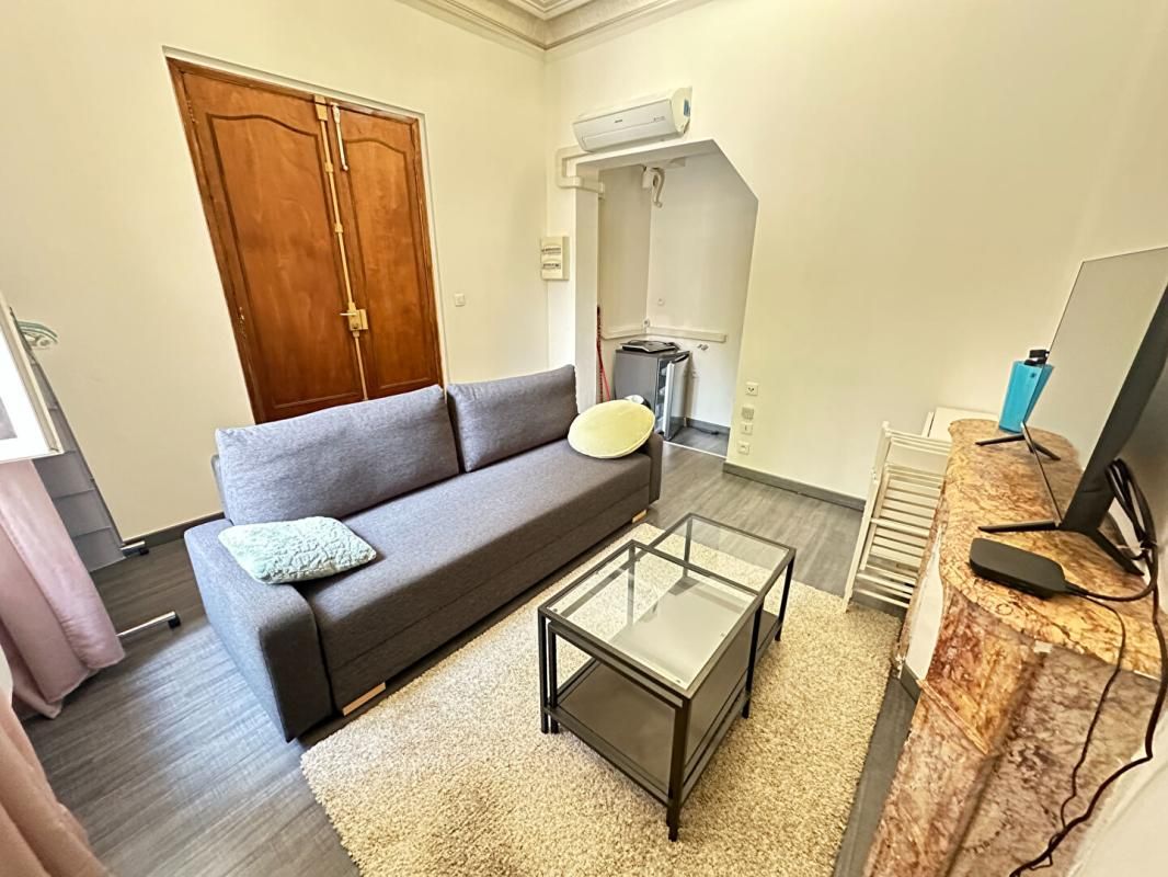 GRANS Studio centre ville Grans 3