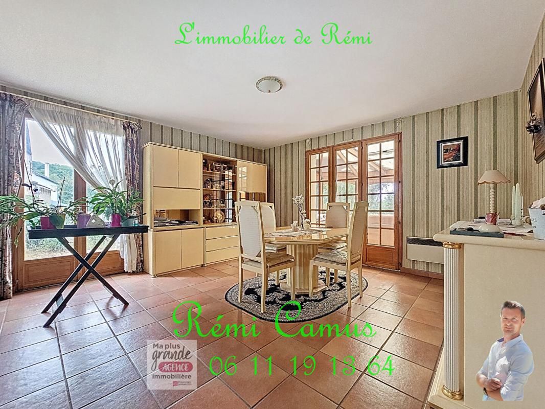 GAZERAN Maison 6 pièces 135 m2 + véranda chauffée + Garage 3