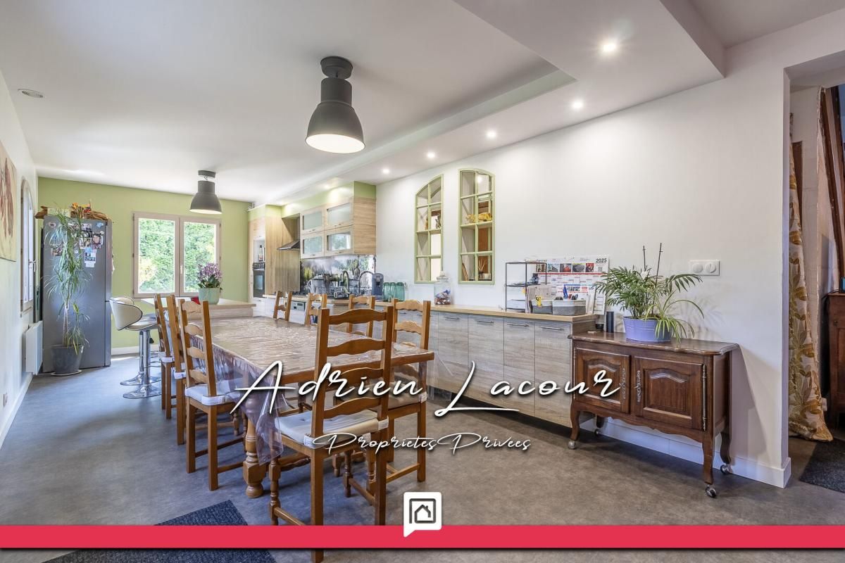 GIEVRES Maison Gievres 7 pièce(s) 139 m2 4