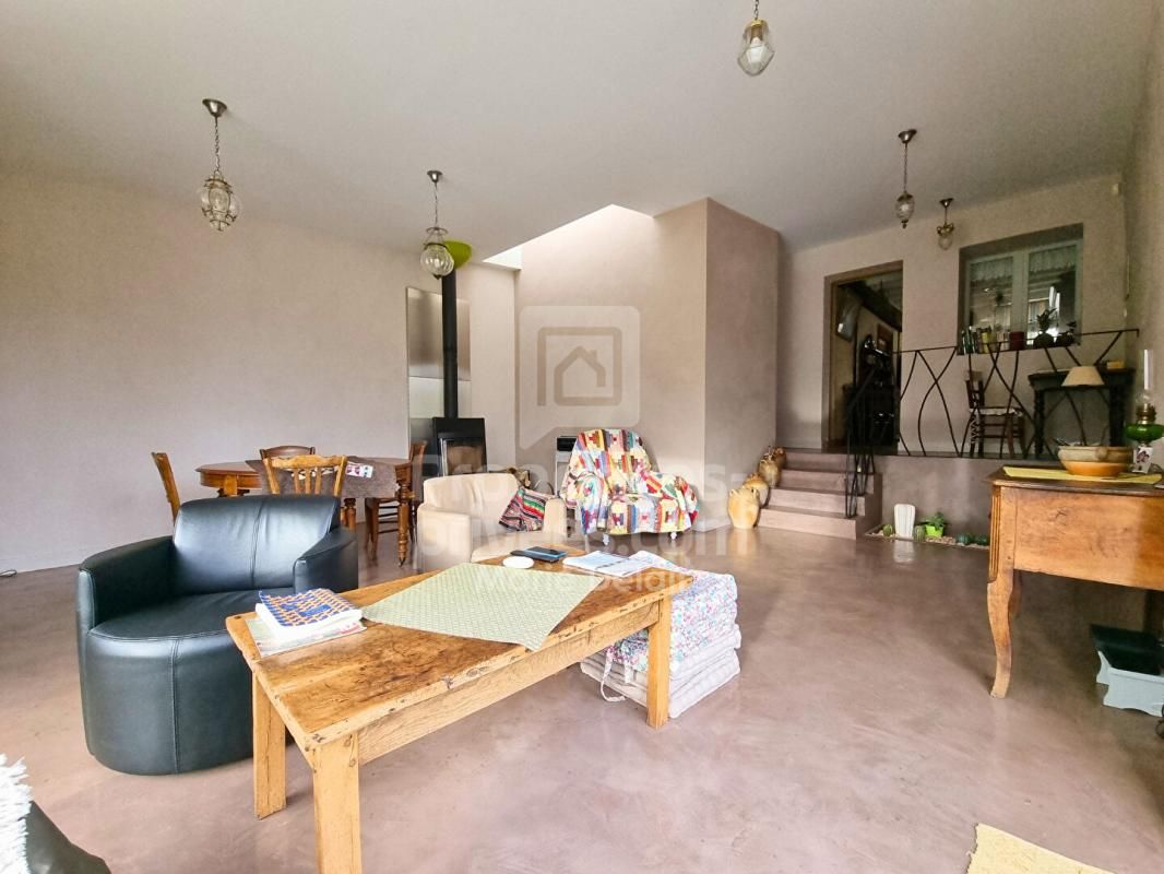 POUILLY-SUR-LOIRE Maison Pouilly Sur Loire 5 pièce(s) 150 m2 3